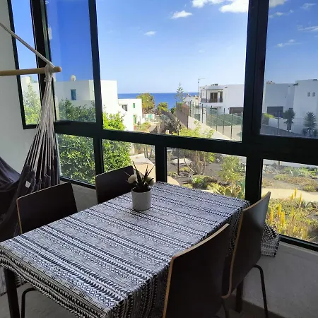 Daire Ailana Vistas Al Mar Y Con Piscina Costa Teguise