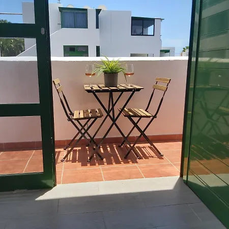 Ailana Vistas Al Mar Y Con Piscina Daire Costa Teguise