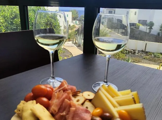 Ailana Vistas Al Mar Y Con Piscina Коста-Тегисе