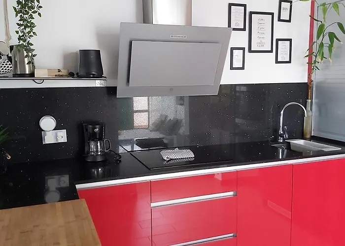 Daire Ailana Vistas Al Mar Y Con Piscina