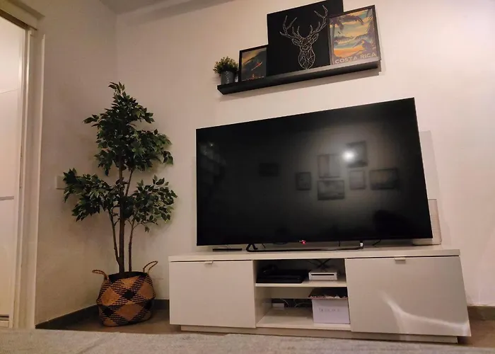 Daire Ailana Vistas Al Mar Y Con Piscina