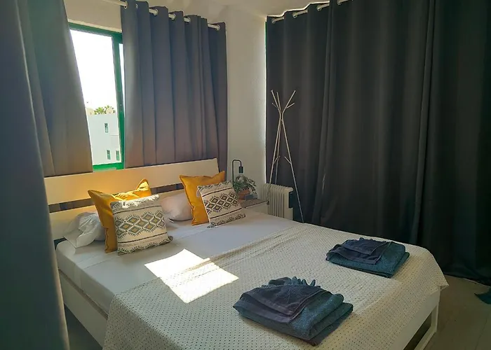 Ailana Vistas Al Mar Y Con Piscina Апартаменты *