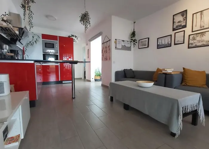 Lägenhet Ailana Vistas Al Mar Y Con Piscina Costa Teguise